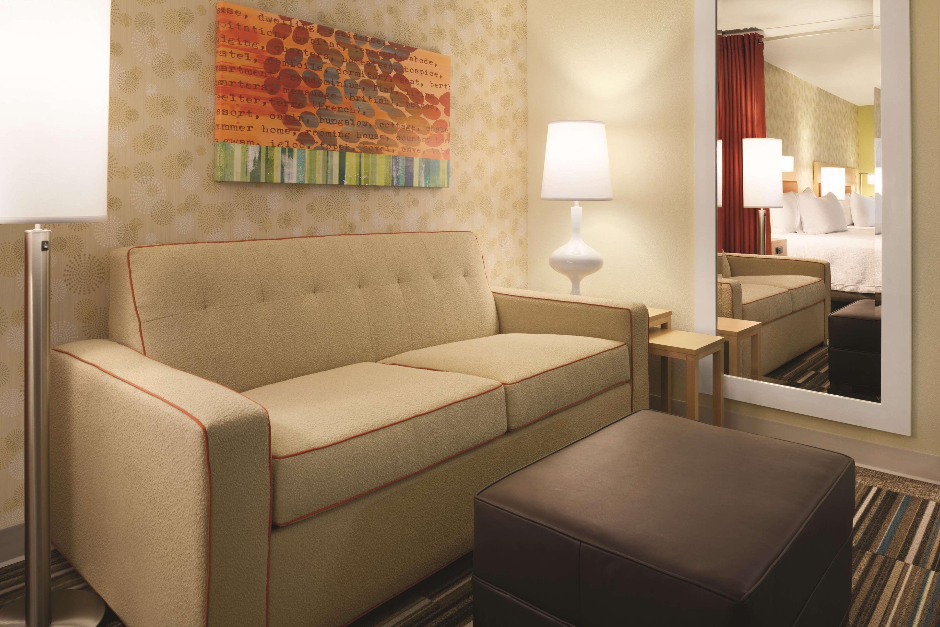 Home2 Suites By Hilton Iowa City Coralville Bagian luar foto